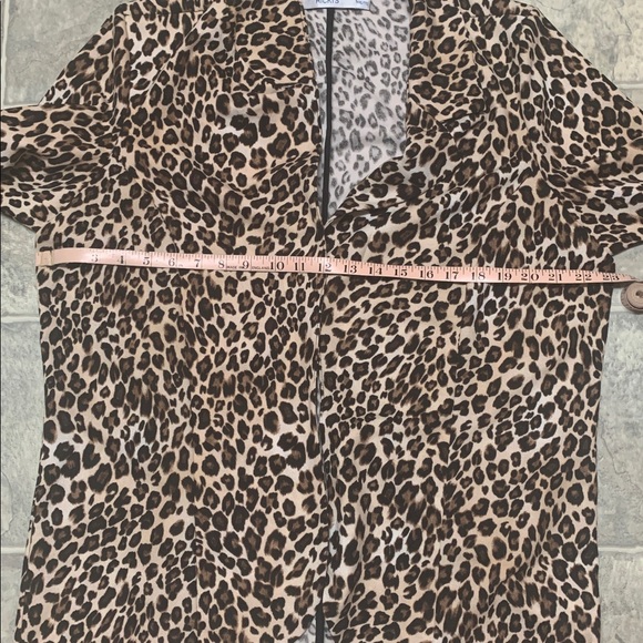 Ricki’s Leopard Blazer - Picture 10 of 11